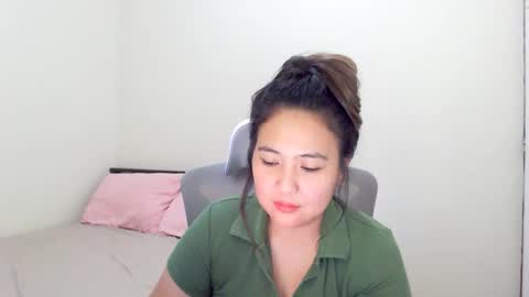 Snapshot of secretlover010101 chatting on February 2025 05:59:02 AM MILAN online show from February 2025 05:59:02 AM