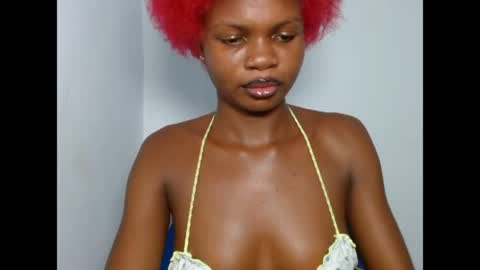 Snapshot of seductive_sugar247 chatting on April 2026 09:25:02 AM seductive_sugar247 online show from April 2026 09:25:02 AM