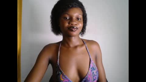 Snapshot of seductive_sugar247 chatting on May 2026 04:29:01 AM seductive_sugar247 online show from May 2026 04:29:01 AM