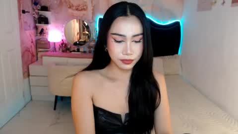 Vanessa online show from June 2026 07:24:02 PM