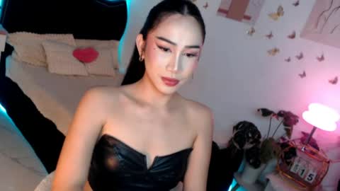 Vanessa online show from June 2026 05:26:01 PM