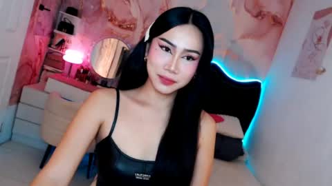 Vanessa online show from July 2026 11:29:02 PM