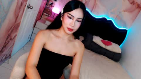 Vanessa online show from July 2026 02:05:17 AM