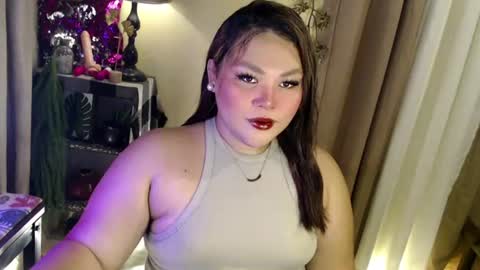 Snapshot of seductivecurvesxxx chatting on June 2026 09:01:01 AM Its me Jazzi online show from June 2026 09:01:01 AM