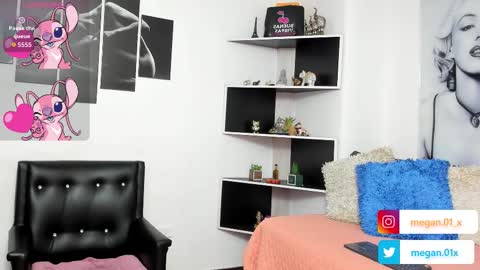 seelena_f online show from November 2025 10:23:01 AM