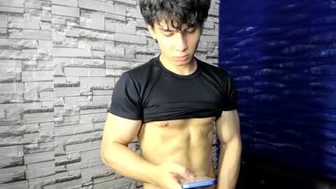 Snapshot of seigfried0 chatting on June 2026 01:58:02 AM Seigfried online show from June 2026 01:58:02 AM