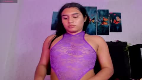 selena_fox7 online show from September 2025 05:40:01 AM