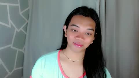 Snapshot of selena_fuckdoll chatting on February 2026 01:43:01 PM Selena online show from February 2026 01:43:01 PM