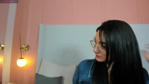 Selena Rous online show from September 2025 12:05:01 PM