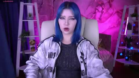 selenairis online show from January 2026 11:21:01 PM