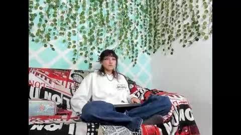 selene333 online show from April 2026 07:03:01 PM