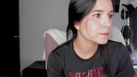 Snapshot of selene_king22 chatting on October 2025 01:19:01 PM Alejandra  online show from October 2025 01:19:01 PM