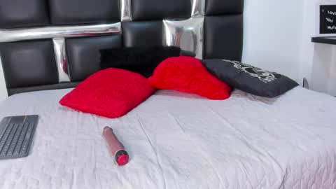 selene_os online show from October 2025 07:05:01 PM