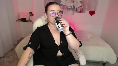 Snapshot of selene_rouse_ chatting on February 2026 11:36:01 PM selene_rouse_ online show from February 2026 11:36:01 PM