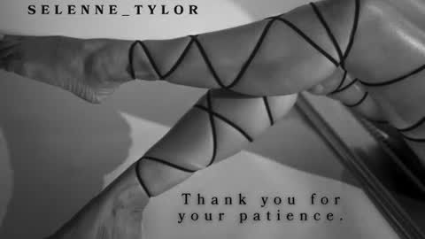 Selene online show from August 2026 07:34:02 PM