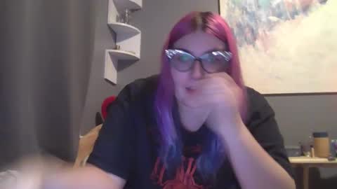 Snapshot of selenebaby chatting on December 2025 11:23:02 PM Selene online show from December 2025 11:23:02 PM