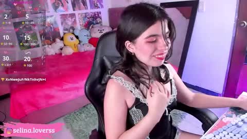 Selina online show from April 2026 03:09:01 AM