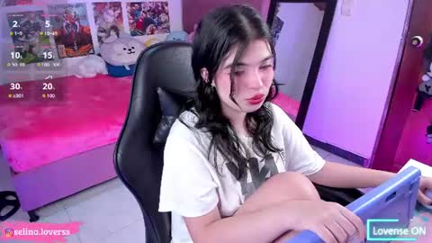 Snapshot of selina_lovers_ chatting on July 2026 04:14:02 AM Selina online show from July 2026 04:14:02 AM