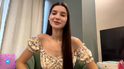 Sofia online show from October 2025 08:03:01 AM