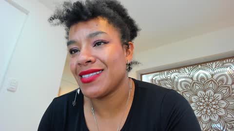 Snapshot of selket_ chatting on January 2025 02:14:02 PM Selket online show from January 2025 02:14:02 PM