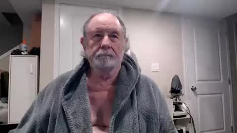 selkie2s online show from March 2026 05:06:02 PM