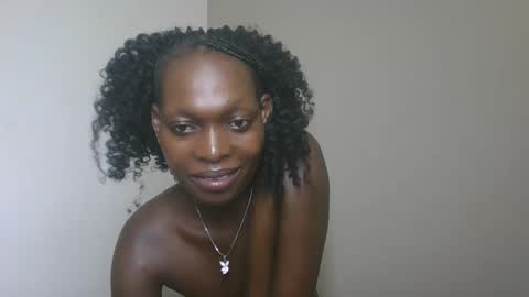 sellinprinces online show from November 2025 11:48:02 PM