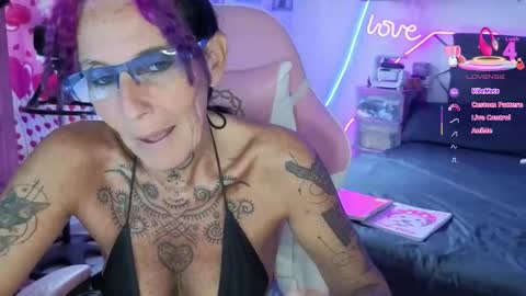 Selvaggia Del Caribe online show from April 2026 07:58:02 PM