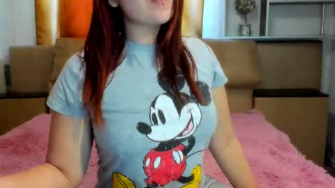 Snapshot of semisweetdream chatting on February 2025 10:24:02 AM Next stream 2912 GMT2 online show from February 2025 10:24:02 AM