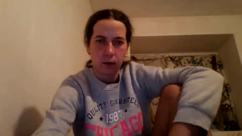 Snapshot of sendiarayl chatting on December 2025 06:38:02 PM sendiarayl online show from December 2025 06:38:02 PM