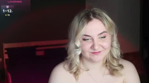 Ilona online show from April 2026 12:00:02 AM