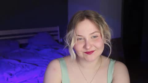 Snapshot of sensual_girrrl chatting on June 2026 12:32:02 AM Ilona online show from June 2026 12:32:02 AM