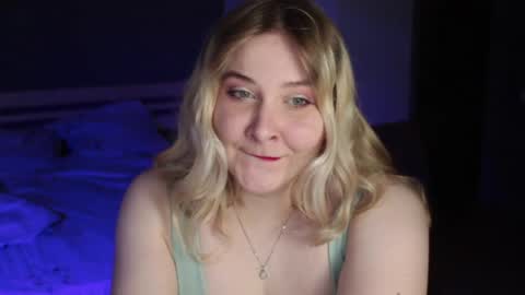 Snapshot of sensual_girrrl chatting on June 2026 12:30:01 AM Ilona online show from June 2026 12:30:01 AM