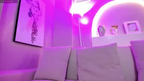 Snapshot of sensual_shanel chatting on June 2026 02:14:01 AM sensual_shanel online show from June 2026 02:14:01 AM