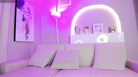 Snapshot of sensual_shanel chatting on June 2026 02:01:01 AM sensual_shanel online show from June 2026 02:01:01 AM