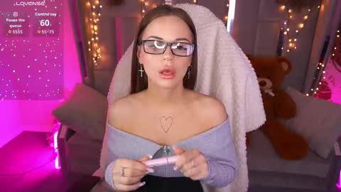 Snapshot of sensualalicee chatting on February 2026 07:26:01 AM sensualalicee online show from February 2026 07:26:01 AM