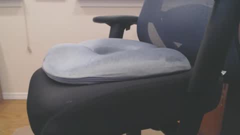 Snapshot of sensualgent69 chatting on January 2025 05:37:02 PM sensual online show from January 2025 05:37:02 PM