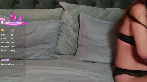 Snapshot of sensualldream chatting on September 2025 07:24:02 AM Alya online show from September 2025 07:24:02 AM