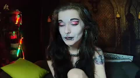 Seraphin Munster online show from April 2026 09:50:02 PM