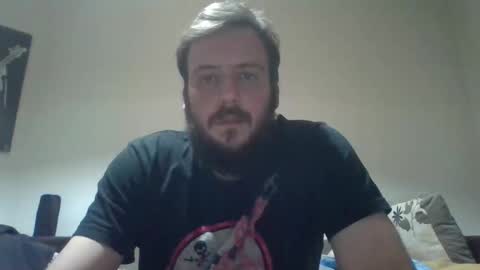 serbianguy8 online show from April 2026 09:06:02 PM