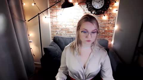 Serena online show from February 2026 10:00:01 AM