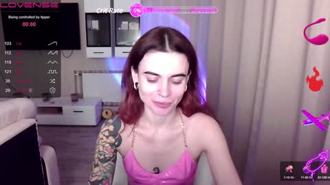serenamilss online show from December 2024 07:03:02 PM