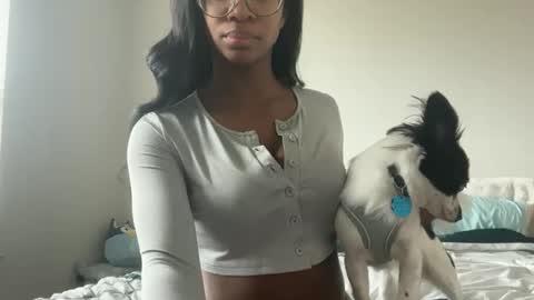 Serenity Bee   online show from March 2026 05:48:02 PM