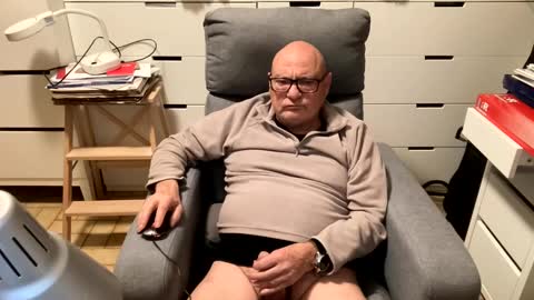 serge8413 online show from January 2025 01:52:02 AM