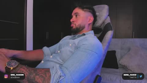 Sergi Mancini online show from December 2025 11:33:02 PM