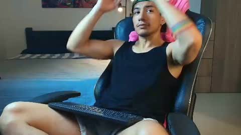 Sergioruiz 199 online show from June 2026 07:23:02 PM