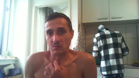 Snapshot of serhio27 chatting on September 2025 06:07:01 AM meta23meta online show from September 2025 06:07:01 AM