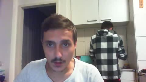 Snapshot of serhio27 chatting on October 2025 06:28:02 PM meta23meta online show from October 2025 06:28:02 PM