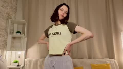 Melissa online show from April 2026 08:15:02 PM