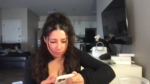 Snapshot of servexely chatting on February 2026 06:57:01 PM servexely online show from February 2026 06:57:01 PM