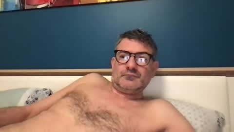 sesamechris92 online show from February 2025 07:05:01 AM